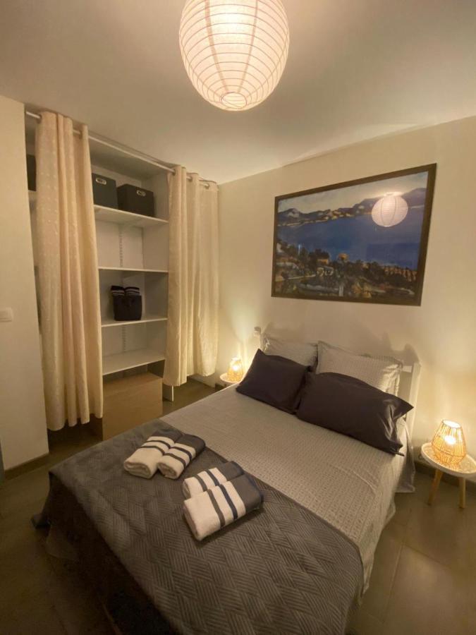 Bed and Breakfast La Rosela De La Cite Palaja Екстер'єр фото
