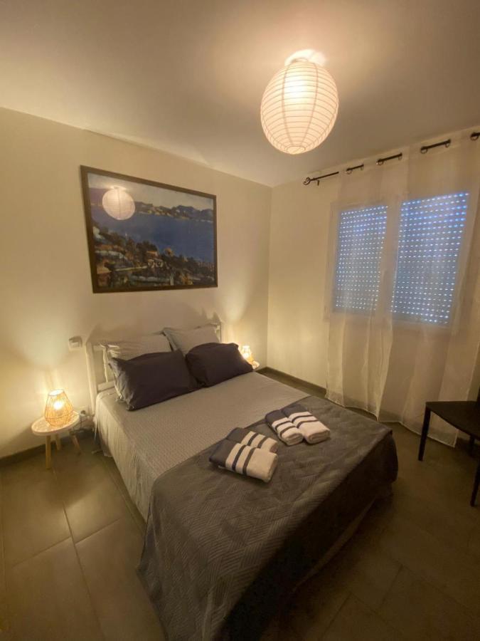 Bed and Breakfast La Rosela De La Cite Palaja Екстер'єр фото