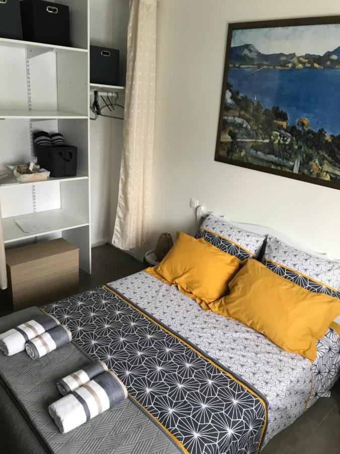 Bed and Breakfast La Rosela De La Cite Palaja Екстер'єр фото